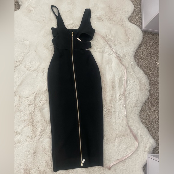 NWT House of CB Miya Black Cutout Bandage Dress size Small - Picture 6 of 6